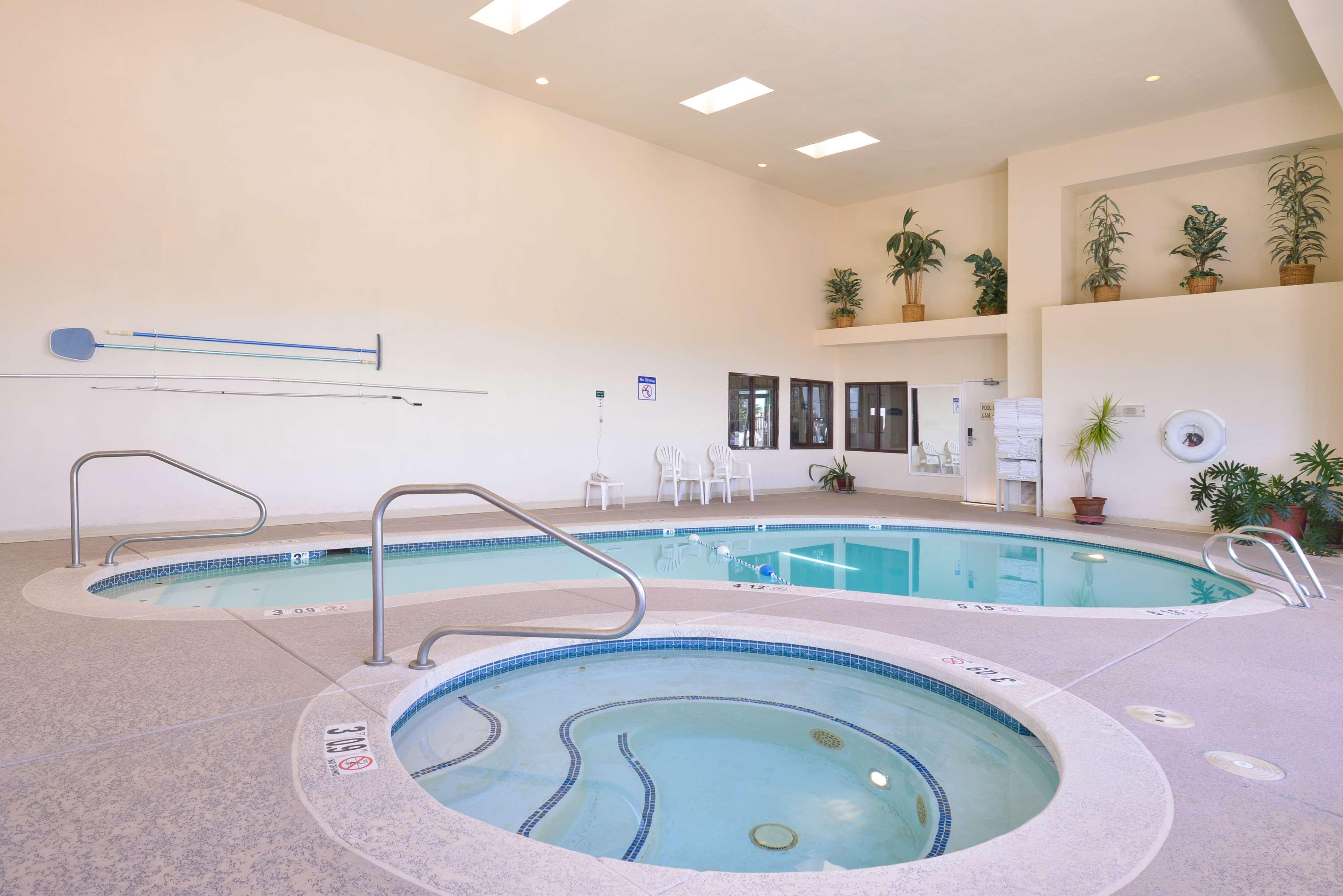 Baymont Inn & Suites By Wyndham ホルブルック エクステリア 写真